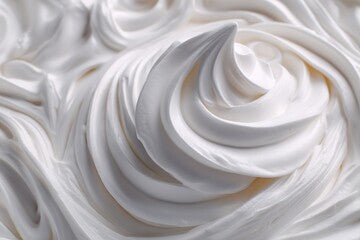 This is a soft sweet barely there fragrance. Good for not wanting an overpowering or lingering scent. Just the right touch of vanilla, sugar, and cream.